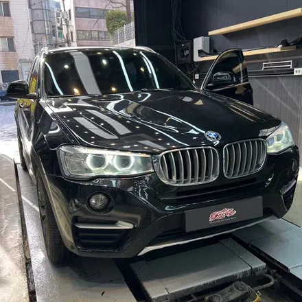 [올인게러지] BMW F26 X4 전기형 모델 M스티어링휠 핸들교체작업 .M카본핸들 . 리얼카본 / 서울 용산 중구