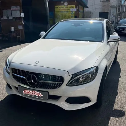 벤츠 W205 C300 / 최신형벤츠잠자리AMG카본핸들 교체작업 및 드레스업 / AMG핸들 / 서울 용산 중구