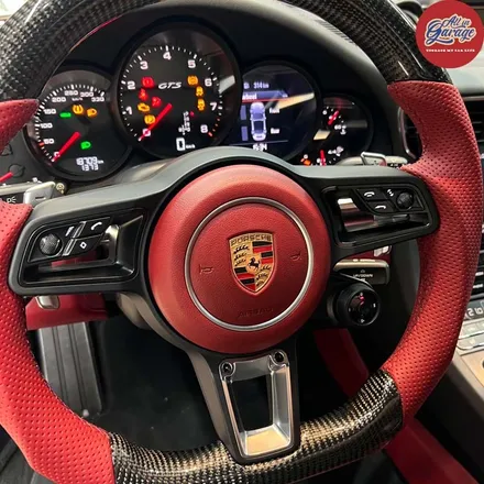 포르쉐 911 카레라4 gts 카브리올레 2019 카본D컷핸들교체 ,레드카본스티어링휠 포르쉐991.2 / 서울 용산 중구