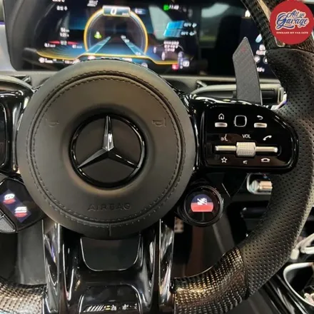 벤츠 C118 CLA45S amg AMG카본D컷핸들교체 , 실내의 변화 기능업그레이드 / 서울 용산 중구