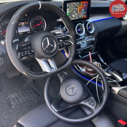 벤츠 W205 C300 / 최신형벤츠잠자리AMG카본핸들 교체작업 및 드레스업 / AMG핸들 / 서울 용산 중구