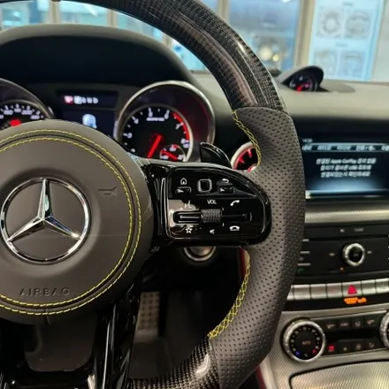 [올인게러지] 벤츠 R172 SLC43AMG 17년식 올블랙 카본D컷 AMG핸들 옐로우포인트 / 서울 용산 도원동