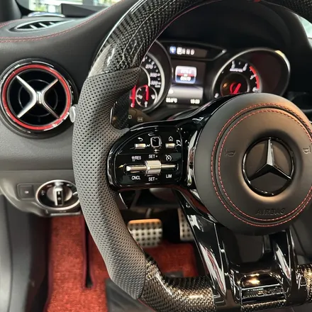 [올인게러지] 벤츠 X156 GLA45AMG 17년식 신형 AMG 카본핸들 카본패들 쉬프트까지 / 서울 용산 도원동
