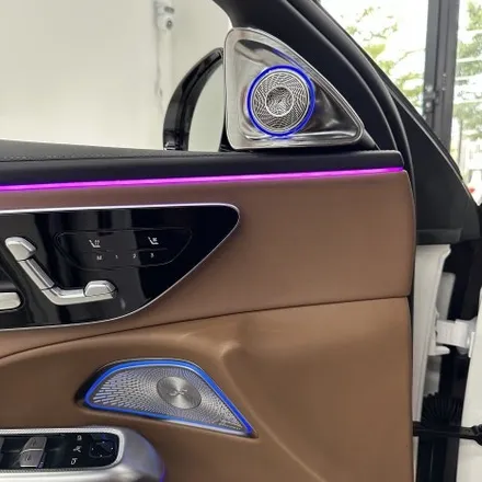 [올인게러지] W214 벤츠 신형 E클래스 E300 24년식 4D전동트위터 및 미드레인지 커버 엠비언트 시공했습니다 / 서울 용산 도원동