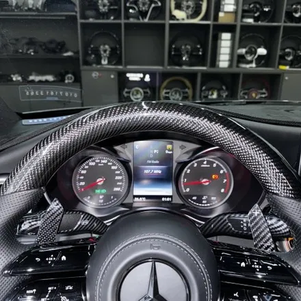 [올인게러지] 벤츠 W205 C200 쿠페 최신형 카본잠자리핸들 교체 + 1,2열 송풍구 엠비언트 시공 완성! / 서울 용산 도원동