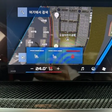 BMW G06 페리 X6M 정품 M카본핸들 D컷 교체시공 순정옵션 연동활성화 / 서울 용산 도원동