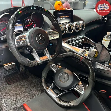 벤츠 AMG GT 2도어   AMG핸들 LED퍼포먼스 카본D컷핸들 장착 및 순정 어질리티셀렉트 이식 / 서울 용산 중구