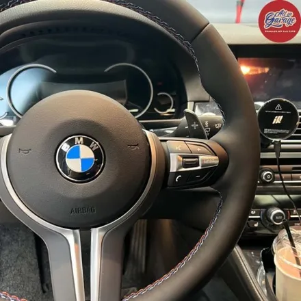 BMW F10 5시리즈 520D 정품 M열선핸들 교체로 핸들디자인 변경 / 서울 용산 중구
