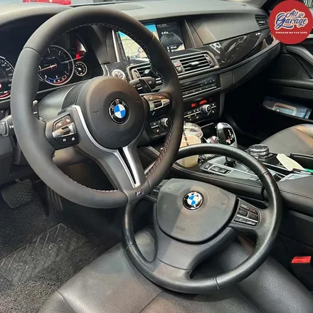 BMW F10 5시리즈 520D 정품 M열선핸들 교체로 핸들디자인 변경 / 서울 용산 중구