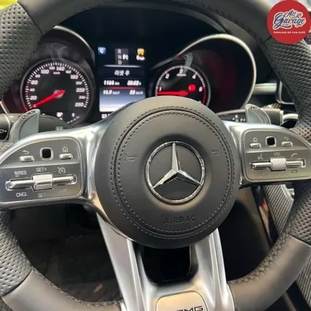 벤츠 W205 C220D / 신형벤츠AMG핸들 교체작업 및 무선카플레이 활성화 작업 / AMG핸들 / 서울 용산 중구