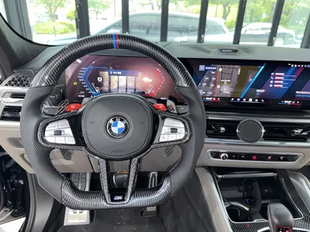 BMW G06 페리 X6M 정품 M카본핸들 D컷 교체시공 순정옵션 연동활성화 / 서울 용산 도원동