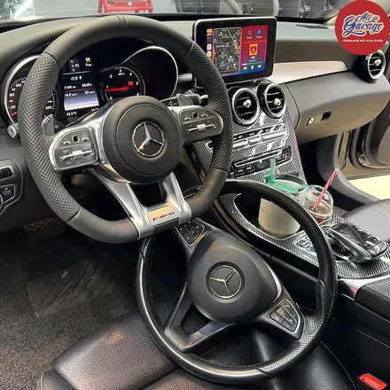 벤츠 W205 C220D / 신형벤츠AMG핸들 교체작업 및 무선카플레이 활성화 작업 / AMG핸들 / 서울 용산 중구