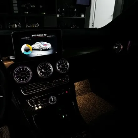 [올인게러지] 벤츠 W205 C200 쿠페 최신형 카본잠자리핸들 교체 + 1,2열 송풍구 엠비언트 시공 완성! / 서울 용산 도원동
