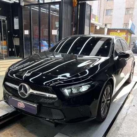 벤츠 W177 A클래스 A220 AMG카본핸들 + AMG계기판코딩 작업 순정레트로핏 벤츠튜닝 / 서울 용산 중구