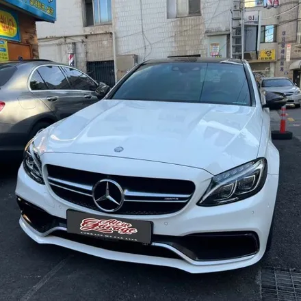 벤츠 W205 C63 S AMG 세단  신형 AMG핸들 교체  안드로이드 올인원 교체 작업 / 서울 용산 중구