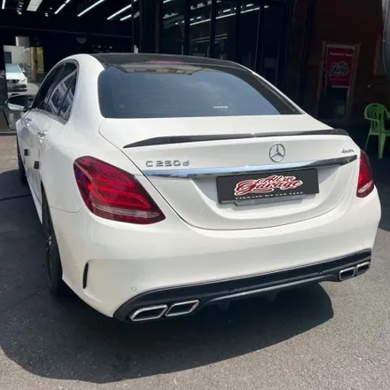벤츠 W205 C250 벤츠신형 AMG핸들 과 디지털계기판[사제] 교체로 실내 컨버젼 / 서울 용산 중구