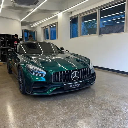 벤츠 AMG GTS 2도어 최신형 AMG잠자리핸들 D컷 카본 스타일 교체로 스타일 바꿔봤습니다 / 서울 용산 중구