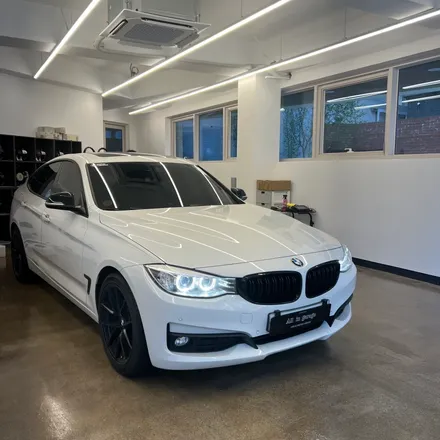 BMW F34 3GT F바디 M디자인 핸들로 교체시공을 하였습니다. / 서울 용산 중구