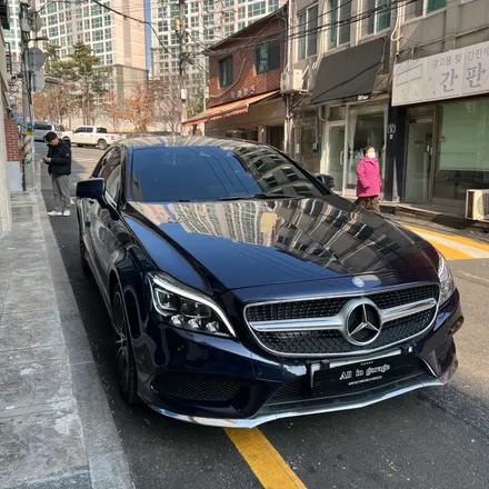 벤츠 W218 CLS400 후기형 최신형 잠자리핸들 교체했습니다 LED퍼포먼스 + 리얼카본 조합 디자인 / 서울 용산 중구