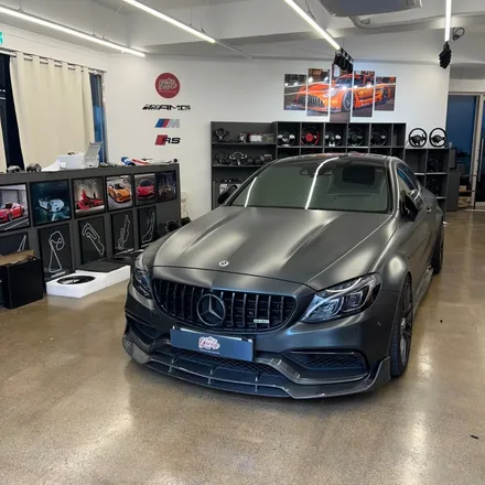 벤츠 C63 AMG 쿠페 송풍구 엠비언트 1열 작업하였습니다 / 서울 용산 중구