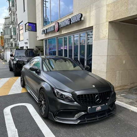 벤츠 W205 C클래스 C63 AMG카본핸들 D컷 스타일로 멋진 실내튜닝 만들었습니다 / 서울 용산 도원동