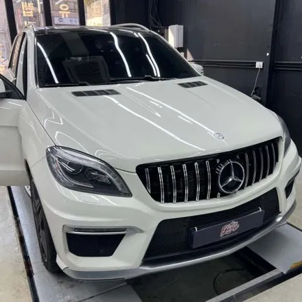 [올인게러지] 벤츠 ML63AMG / 신형AMG핸들 / 벤츠신형핸들 / AMG카본핸들 / 서울 용산 중구