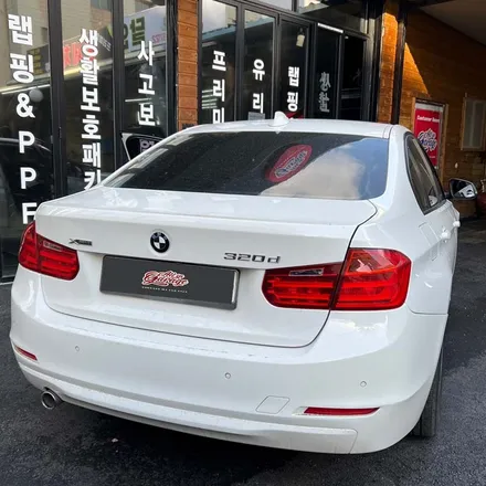 BMW F30 3시리즈 320D M카본핸들 교체 / M3핸들 교체 퍼포먼스 실내튜닝 / 서울 용산 중구
