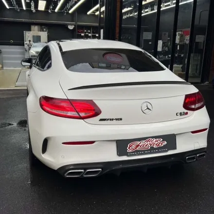 벤츠 W205 C63AMG 쿠페  신형 AMG핸들 교체  LED퍼포먼스카본핸들 / 서울 용산 중구