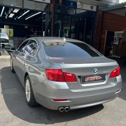 BMW F10 5시리즈 520D 정품 M열선핸들 교체로 핸들디자인 변경 / 서울 용산 중구
