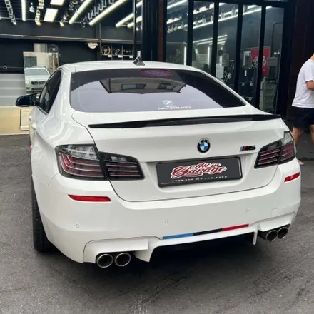 BMW F10 5시리즈 2011년 520D M커스텀핸들 교체로 디자인 업그레이드 / 서울 용산 중구