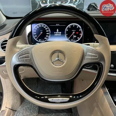 벤츠 W222 S600 마이바흐  최신형 마이바흐핸들 교체작업기 업그레이드된 실내 / 서울 용산 중구