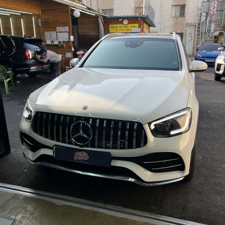 벤츠 GLC 300 최신형 잠자리 AMG핸들 카본D컷  열선 ACC 교체했습니다 / 서울 용산 중구