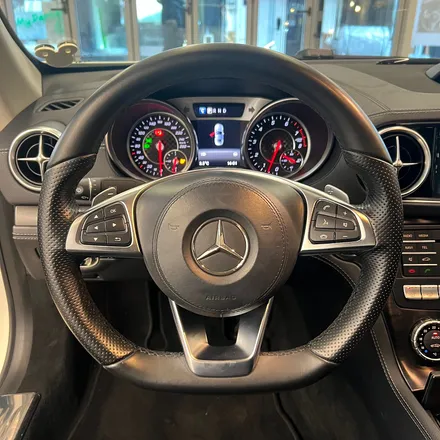 벤츠 R231 SL400 후기형 모델 최신형 AMG 잠자리핸들 교체 / 벤츠 / SL-클래스 / 서울 용산 중구