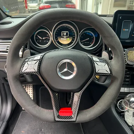 벤츠 W218 CLS63 모델 AMG카본핸들 교체  D컷 나이트에디션 / 벤츠 / CLS-클래스 W218 / 서울 용산 중구