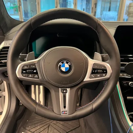 BMW M840i 순정핸들에 M1M2 추가작업을 하였습니다 / 서울 용산 중구