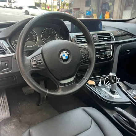 BMW F34 3GT M핸들 진동옵션으로 교체작업을 하다 / 서울 용산 중구