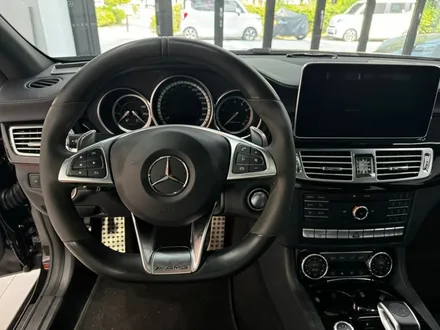 [올인게러지] 벤츠 W218 CLS63AMG 신형 카본 AMG핸들교체 전체 블랙트림 레드라인 포인트 / 서울 용산 도원동