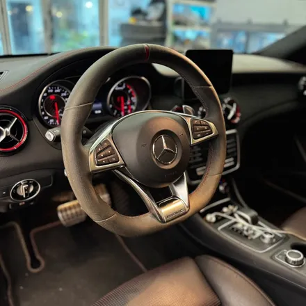 [올인게러지] 벤츠 C117 CLA45AMG 16년식 카본 잠자리 AMG핸들 레드라인 D컷 / 서울 용산 도원동