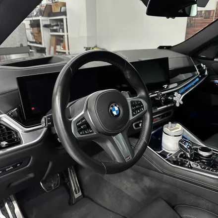 [올인게러지] BMW G06 X6 40I M SPORT 2023 정품 최신형 M 카본핸들 M1M2 활성화 작업까지했습니다 / 서울 용산 도원동