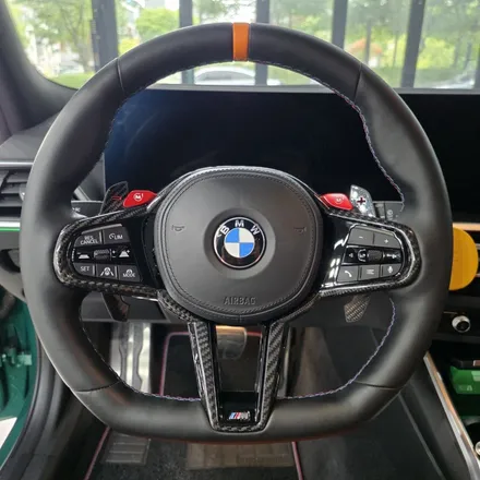 BMW G82 M3 투어링  정품 M 카본 D컷 핸들 교체 시공으로 실내 M 감성 마력 완벽 완성! / 서울 용산 도원동