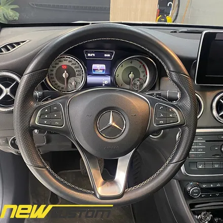 올인게러지 벤츠 w117 cla200d 2016 모델 amg신형핸들.amg카본핸들 신형개조 작업 / 서울 용산 도원동