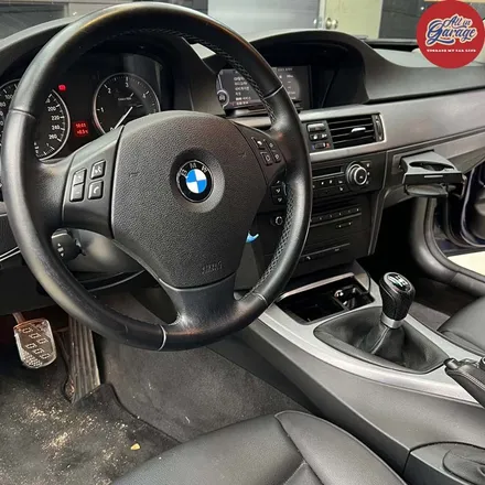 [올인게러지] BMW E90 320D / F바디 M카본핸들 교체 / 신형개조 / 순정레트로핏 / 서울 용산 중구
