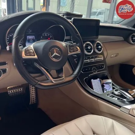 벤츠 W205 C클래스 C200카브리올레 최신형 AMG핸들 교체 / 21-22  잠자리베이지핸들 / 서울 용산 중구