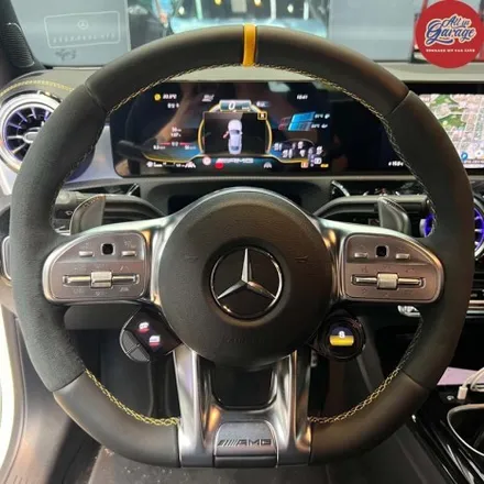벤츠 C118 CLA45S amg AMG카본D컷핸들교체 , 실내의 변화 기능업그레이드 / 서울 용산 중구