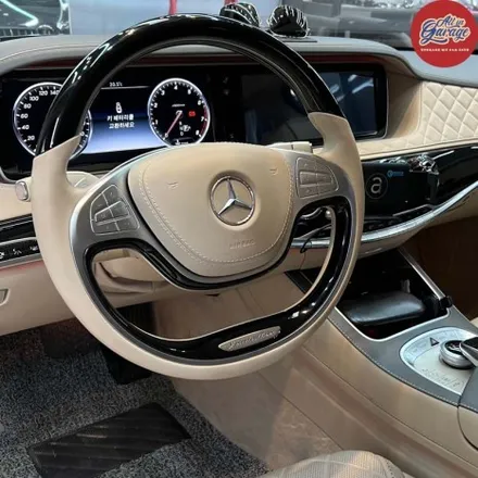 벤츠 W222 S600 마이바흐  최신형 마이바흐핸들 교체작업기 업그레이드된 실내 / 서울 용산 중구