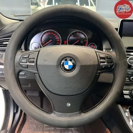 BMW F10 5시리즈 / M커스텀카본D컷핸들 교체작업 및 디자인 변경 / 서울 용산 중구