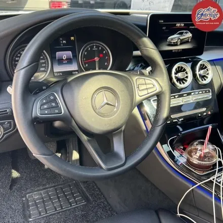 벤츠 W205 C300 / 최신형벤츠잠자리AMG카본핸들 교체작업 및 드레스업 / AMG핸들 / 서울 용산 중구