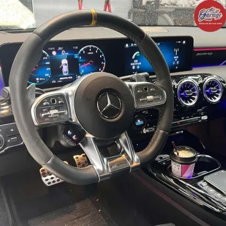 벤츠AMG C118 CLA45S  최신형벤츠 잠자리AMG카본D컷LED퍼포먼스핸들 및 OLED어질리티 교체작업 / 서울 용산 중구