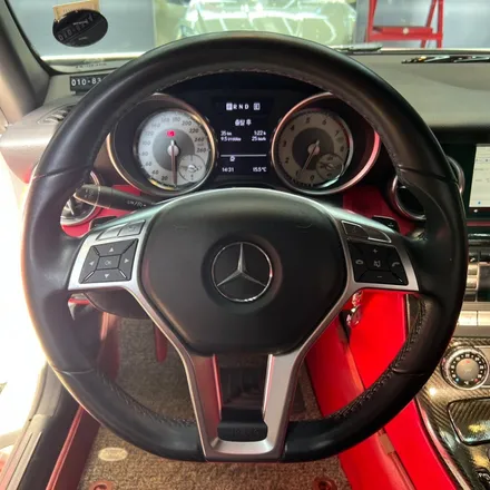 벤츠R172 SLK350 / 1920벤츠 AMG카본핸들 D컷 커스텀 드레스업 / 서울 용산 중구