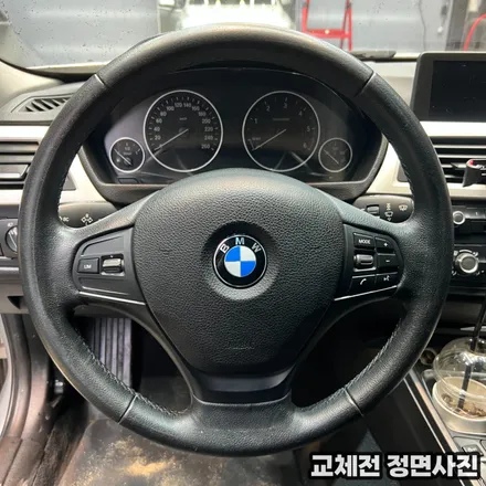BMW F30 3시리즈 320D M핸들 교체시공 작업 / 서울 용산 중구